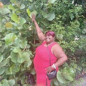 Meet your Posher, Genice